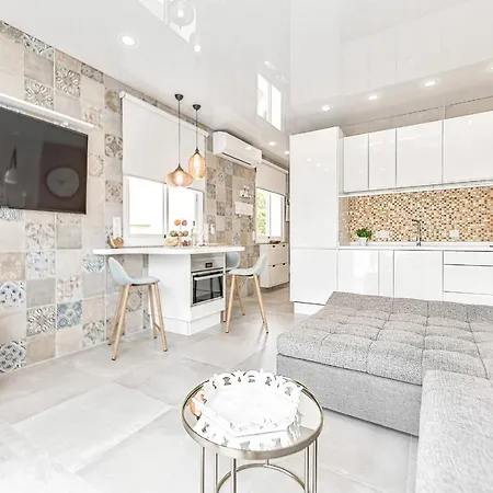 Orlando Wave Apartament *